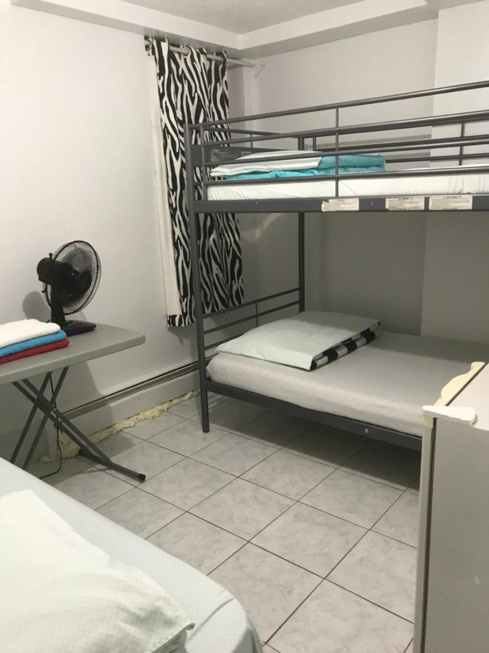 University Apartment Toronto Eksteriør bilde